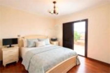 Casa à venda com 4 quartos, 479m² em Vila Albertina, São Paulo