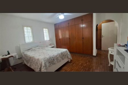 Casa à venda com 3 quartos, 200m² em Horto Florestal, São Paulo