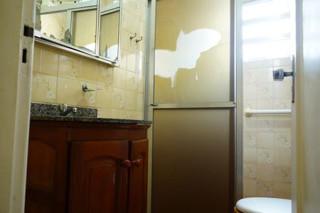 Casa à venda com 139m², 2 quartos e 2 vagasBanheiro da Suíte
