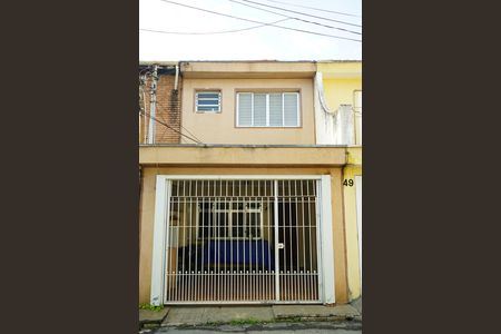 Casa à venda com 139m², 2 quartos e 2 vagasFachada 