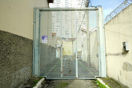 Casa à venda com 139m², 2 quartos e 2 vagasFachada 