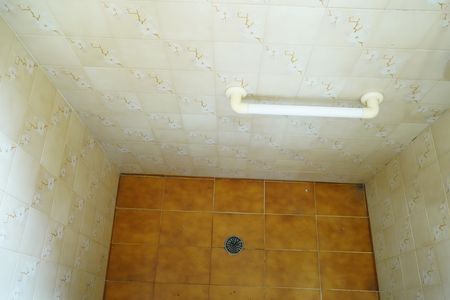 Casa à venda com 139m², 2 quartos e 2 vagasBanheiro da Suíte