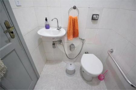 Casa à venda com 140m², 3 quartos e 1 vaga
