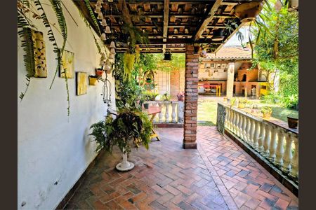 Casa à venda com 3 quartos, 288m² em Vila Ede, São Paulo