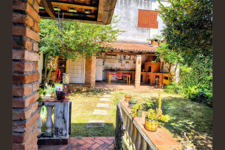 Casa à venda com 288m², 3 quartos e 2 vagas