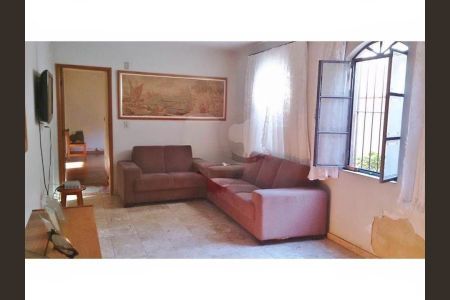 Casa à venda com 3 quartos, 320m² em Parada Inglesa, São Paulo
