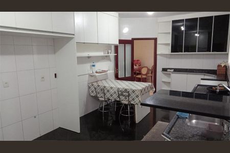Casa à venda com 650m², 4 quartos e 5 vagas