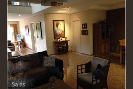 Casa à venda com 300m², 3 quartos e sem vaga