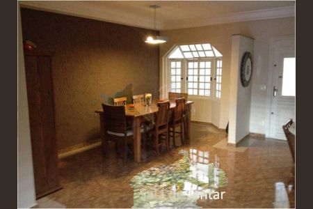 Casa à venda com 3 quartos, 300m² em Horto Florestal, São Paulo