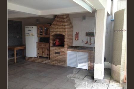 Casa à venda com 300m², 3 quartos e sem vaga