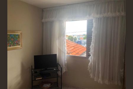 Casa à venda com 4 quartos, 165m² em Vila Nelson, São Paulo