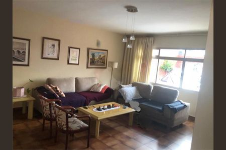 Casa à venda com 4 quartos, 165m² em Vila Nelson, São Paulo