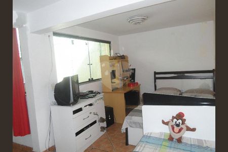 Casa à venda com 4 quartos, 300m² em Água Fria, São Paulo