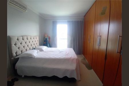 Casa à venda com 300m², 3 quartos e 4 vagas