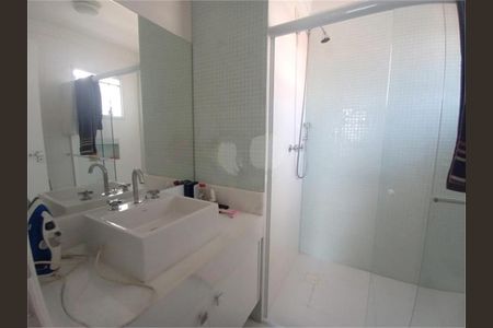 Casa à venda com 300m², 3 quartos e 4 vagas