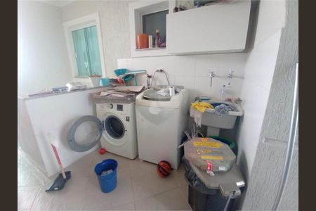 Casa à venda com 300m², 3 quartos e 4 vagas