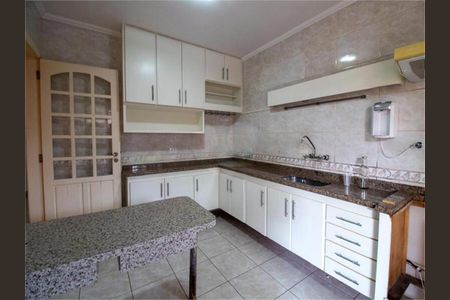 Casa à venda com 120m², 3 quartos e 2 vagas