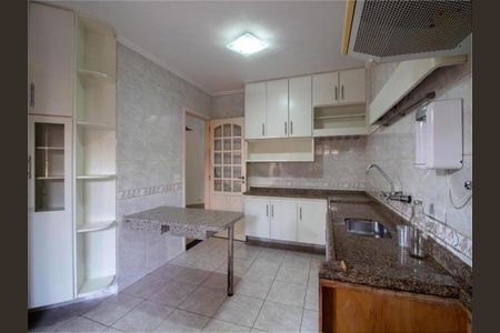 Casa à venda com 120m², 3 quartos e 2 vagas