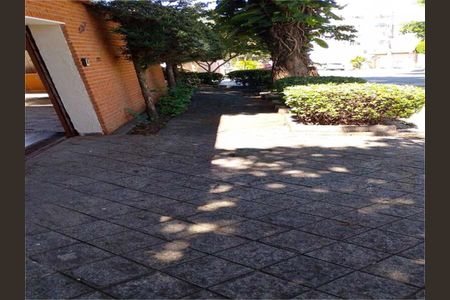 Casa à venda com 3 quartos, 120m² em Jardim Ester, São Paulo