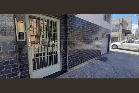 Apartamento à venda com 72m², 2 quartos e 1 vaga
