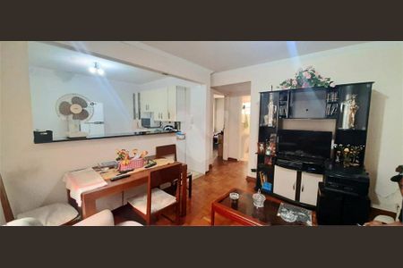 Apartamento à venda com 72m², 2 quartos e 1 vaga