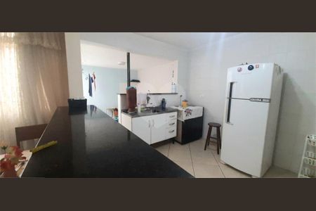 Apartamento à venda com 72m², 2 quartos e 1 vaga