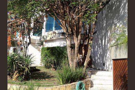Casa à venda com 409m², 3 quartos e 4 vagas