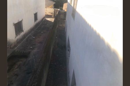 Casa à venda com 3 quartos, 309m² em Jardim Leonor Mendes de Barros, São Paulo