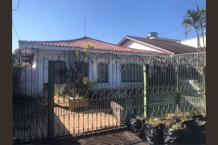 Casa à venda com 3 quartos, 309m² em Jardim Leonor Mendes de Barros, São Paulo