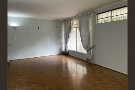 Casa à venda com 3 quartos, 245m² em Santana, São Paulo