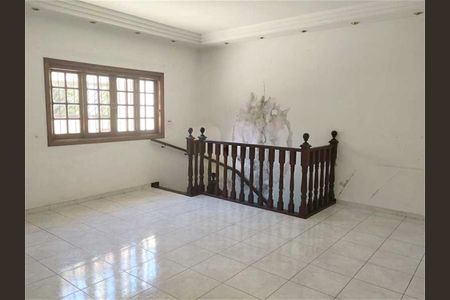 Casa à venda com 4 quartos, 169m² em Água Fria, São Paulo