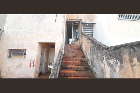Casa à venda com 107m², 2 quartos e 2 vagas