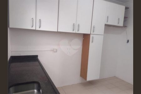 Apartamento à venda com 69m², 2 quartos e sem vaga