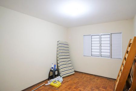 Casa para alugar com 105m², 2 quartos e 2 vagasQuarto 1