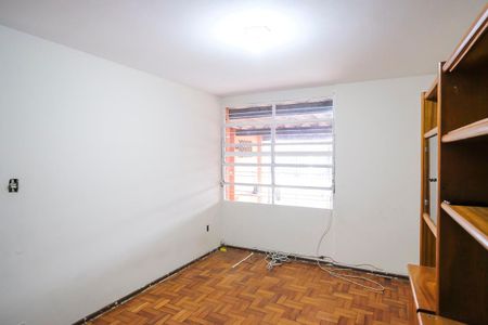 Casa para alugar com 105m², 2 quartos e 2 vagasSala
