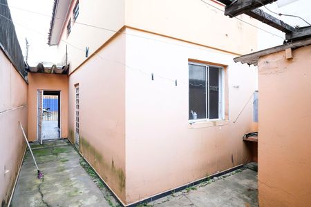 Casa para alugar com 105m², 2 quartos e 2 vagasQuintal