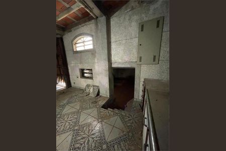 Casa à venda com 3 quartos, 253m² em Vila Rosalia, Guarulhos