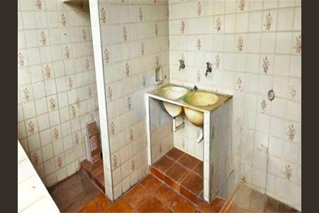 Casa à venda com 150m², 4 quartos e sem vaga