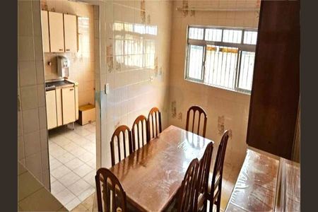 Casa à venda com 4 quartos, 150m² em Chácara São João, São Paulo