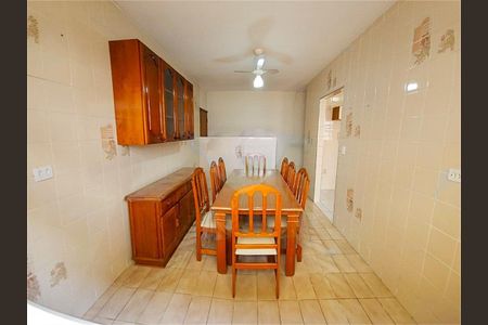 Casa à venda com 4 quartos, 150m² em Chácara São João, São Paulo