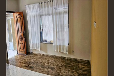 Casa à venda com 4 quartos, 150m² em Chácara São João, São Paulo