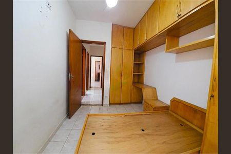 Casa à venda com 4 quartos, 150m² em Chácara São João, São Paulo
