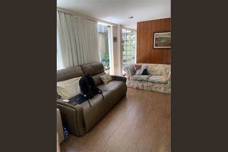 Casa à venda com 3 quartos, 360m² em Jardim Sao Bento, São Paulo
