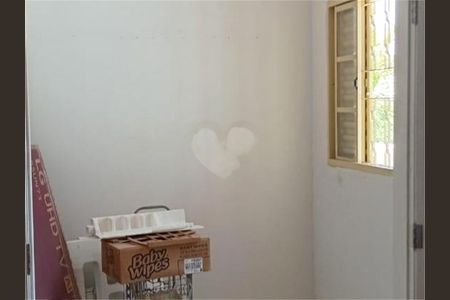 Casa à venda com 3 quartos, 240m² em Vila Santa Maria, São Paulo