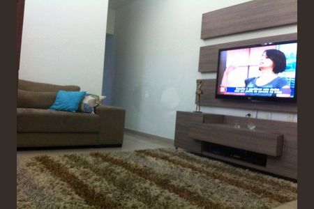Casa à venda com 3 quartos, 340m² em Vila Leonor, São Paulo