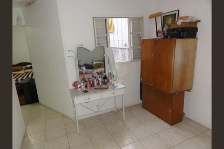 Casa à venda com 3 quartos, 195m² em Jardim Picolo, São Paulo
