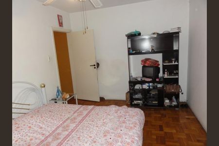 Casa à venda com 3 quartos, 195m² em Jardim Picolo, São Paulo