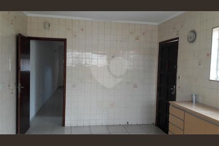 Casa à venda com 3 quartos, 147m² em Parque Vitoria, São Paulo