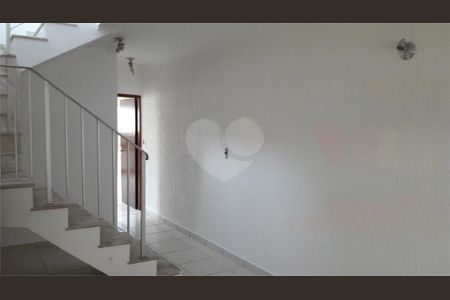 Casa à venda com 147m², 3 quartos e 2 vagas