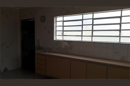 Casa à venda com 3 quartos, 147m² em Parque Vitoria, São Paulo